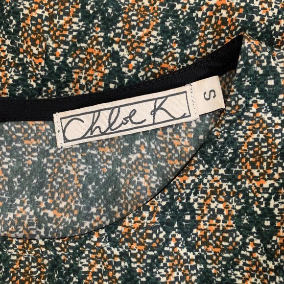 Chole K Long Sleeve Top Small Geometric Green Orange Print Career Work Blouse - Picture 4 of 4